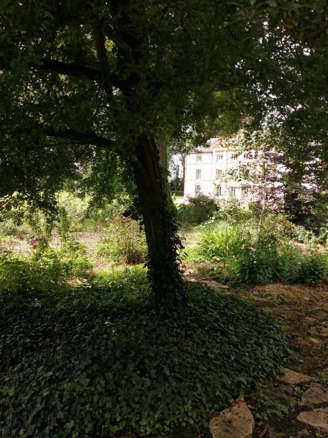 Chambre E Andre Le Domaine Des Jardins De Bracquetuit エクステリア 写真