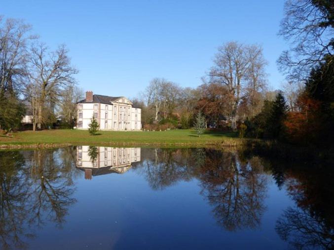 Chambre E Andre Le Domaine Des Jardins De Bracquetuit エクステリア 写真